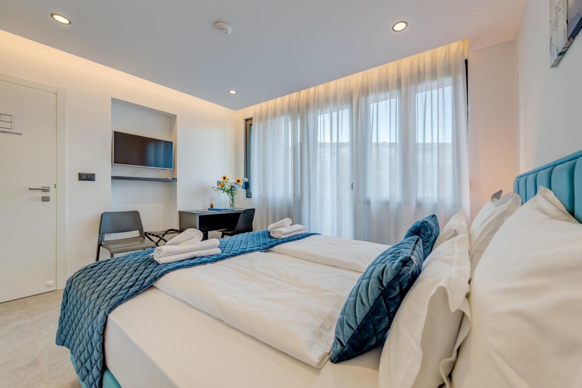Lichia Amia Luxury Rooms Split Exterior photo