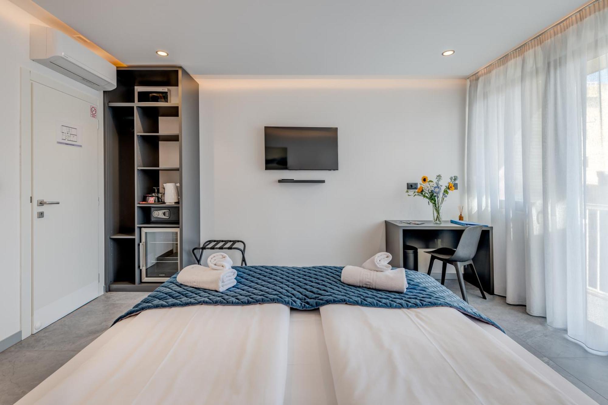 Lichia Amia Luxury Rooms Split Exterior photo